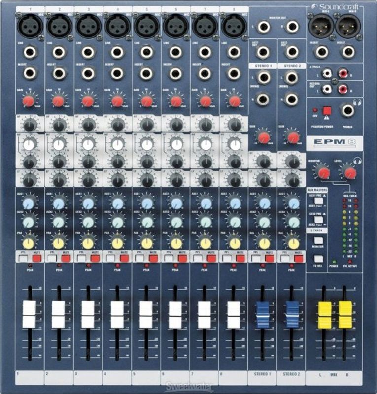 Soundcraft EPM8 mikser med 8 mono og 2 stereo