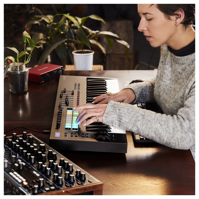 Novation LaunchKEY 61 MK3