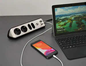 Hovedbilde Brennenstuhl Estilo Desktop-Power, 4-veis str&oslash;mforgrener, 2 USB-porter, S&oslash;lv/Sort