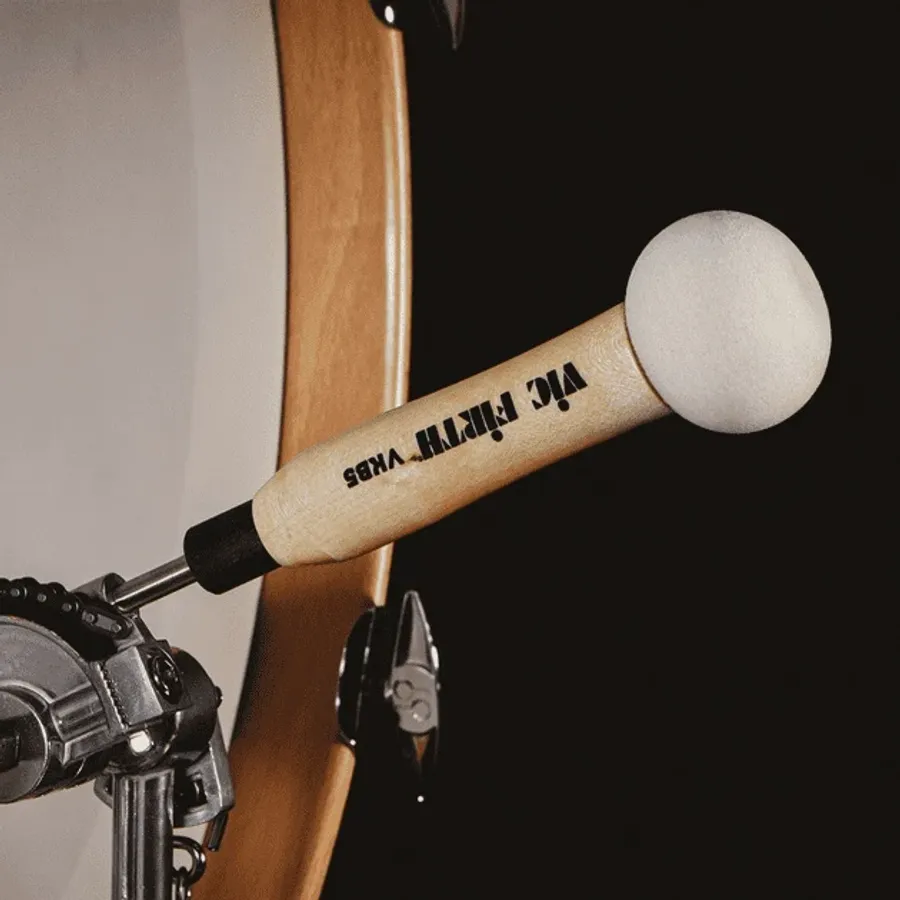 Vic Firth VKB5 basstrommeklubbe med treskaft