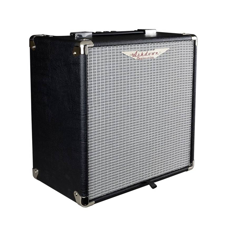 Ashdown Studio 8, 30w basscombo med 1 x 8