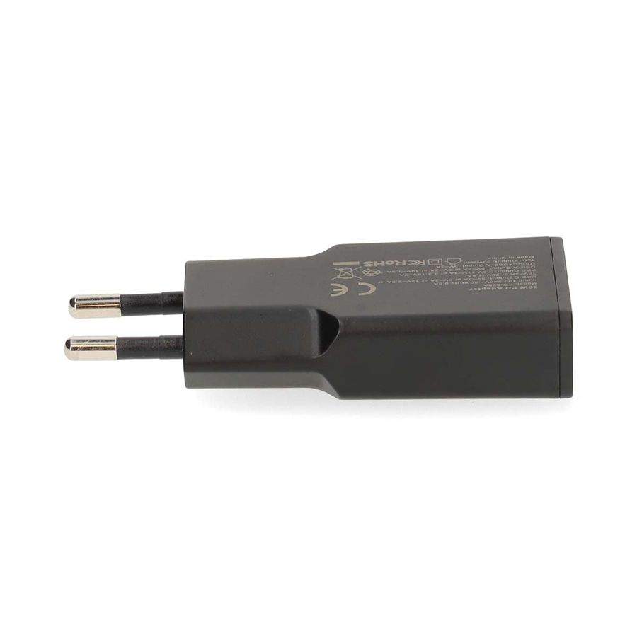 Nedis 30W USB-C og USB-A lader med Hurtigladefunksjon